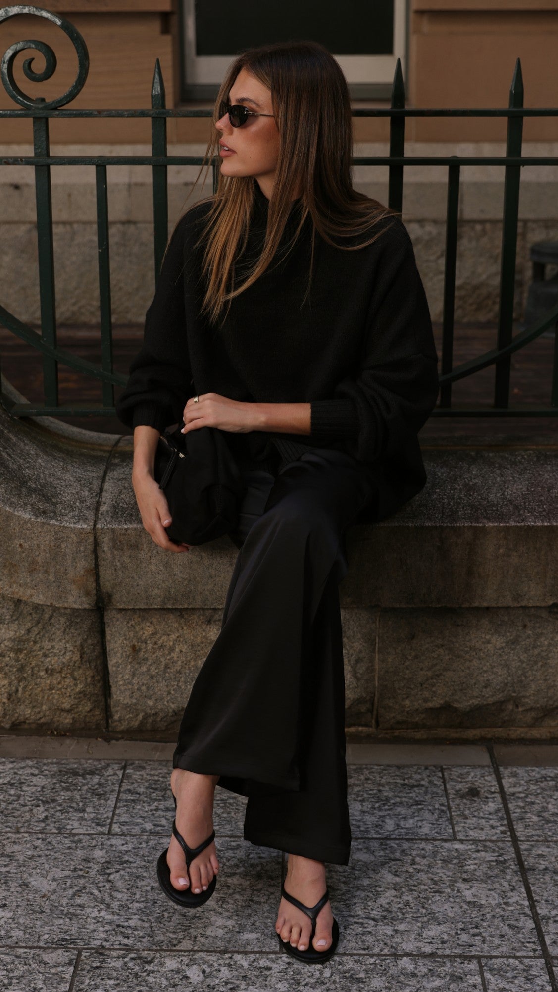 Harita Knitted Sweater - Black
