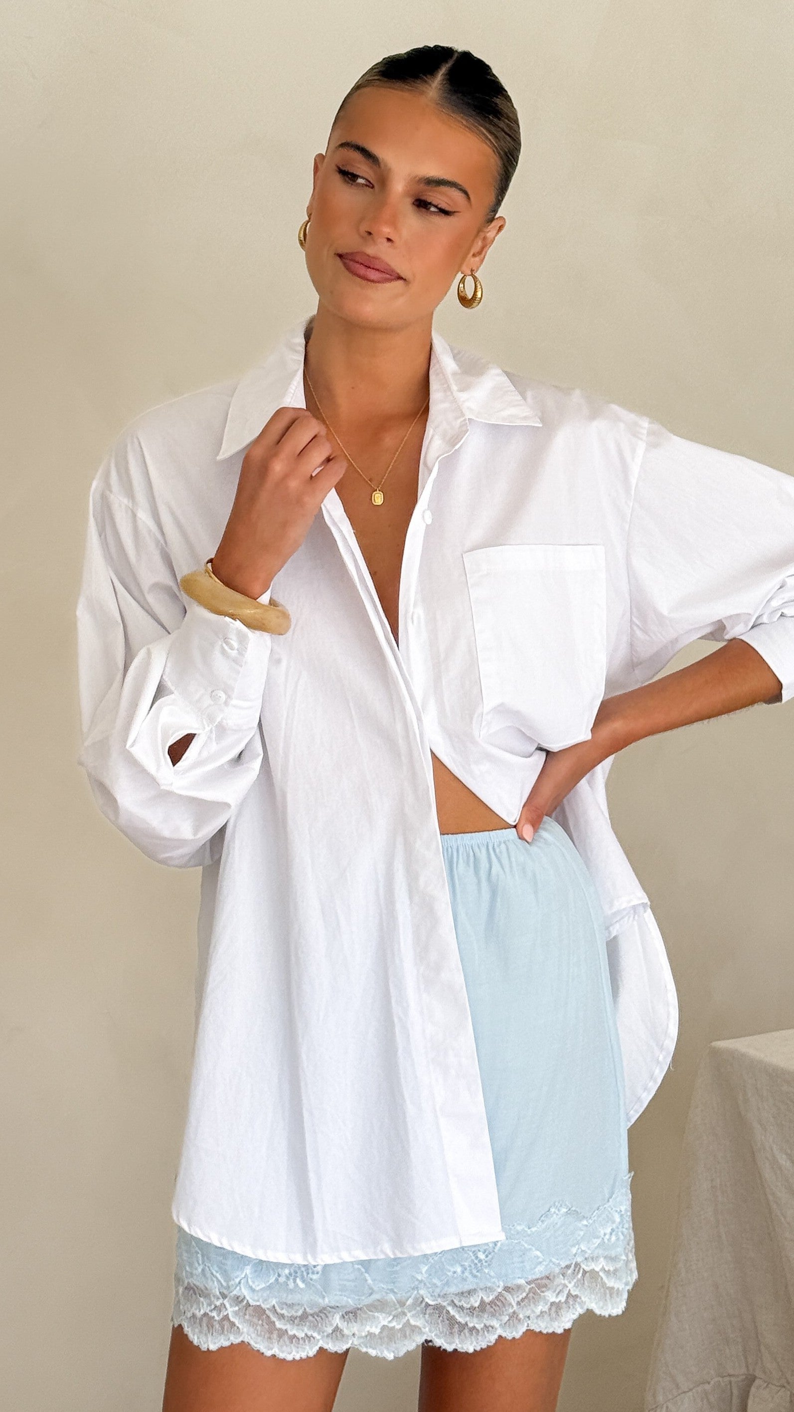 Davonne Lace Mini Skirt - Baby Blue