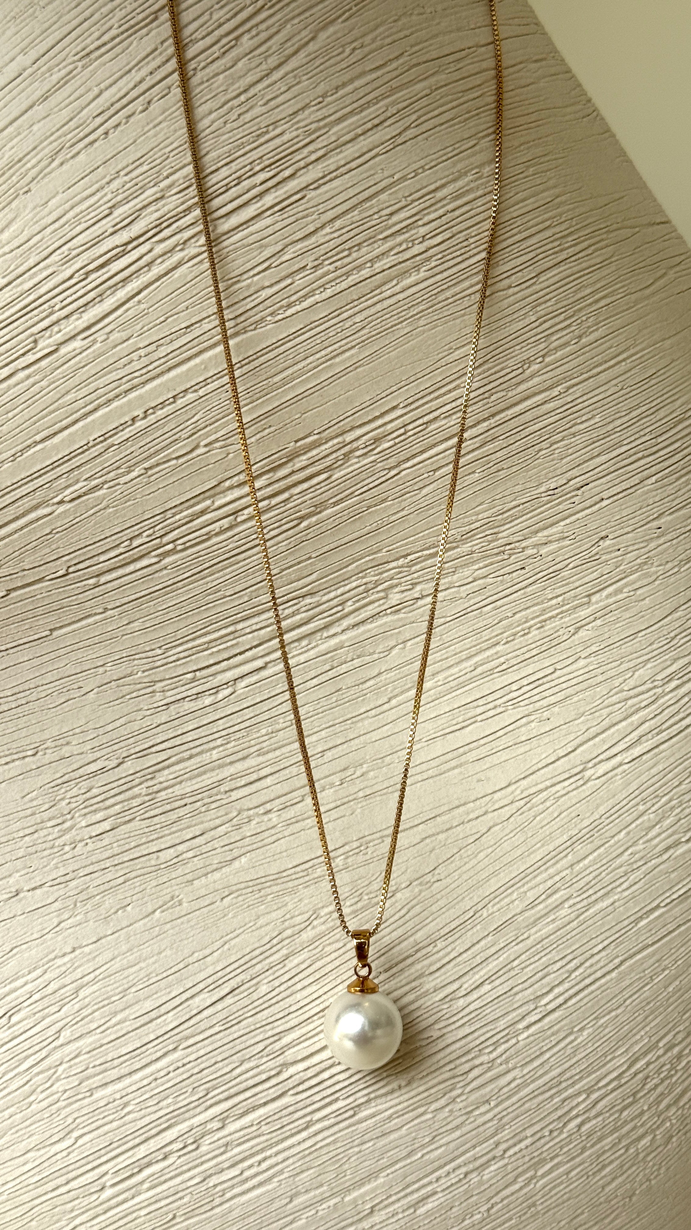Classic Pearl 18K Gold Plated Necklace - Gold