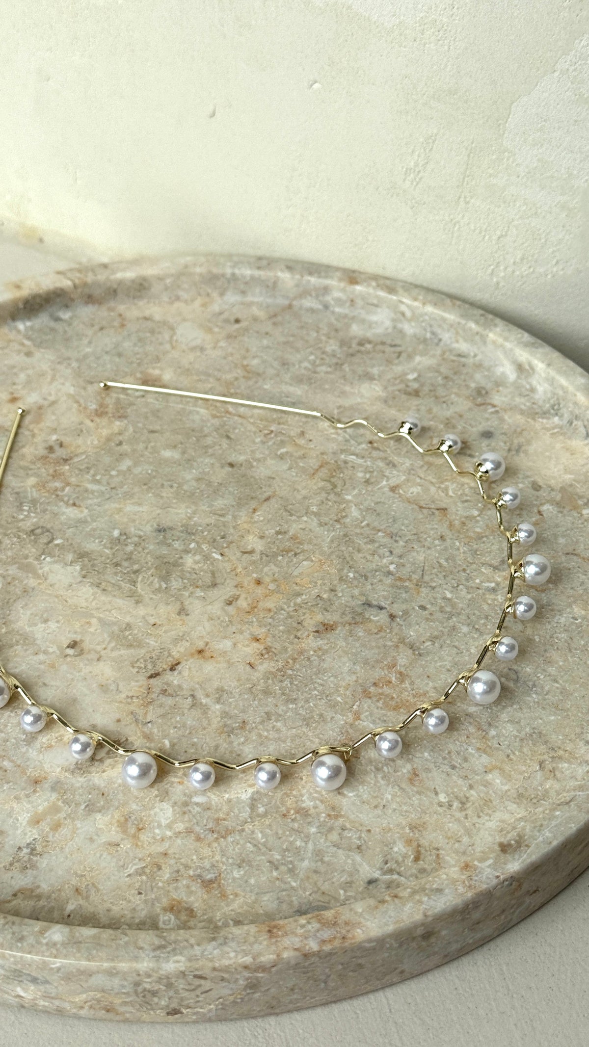 Isla Dainty Pearl Statement Headband - White