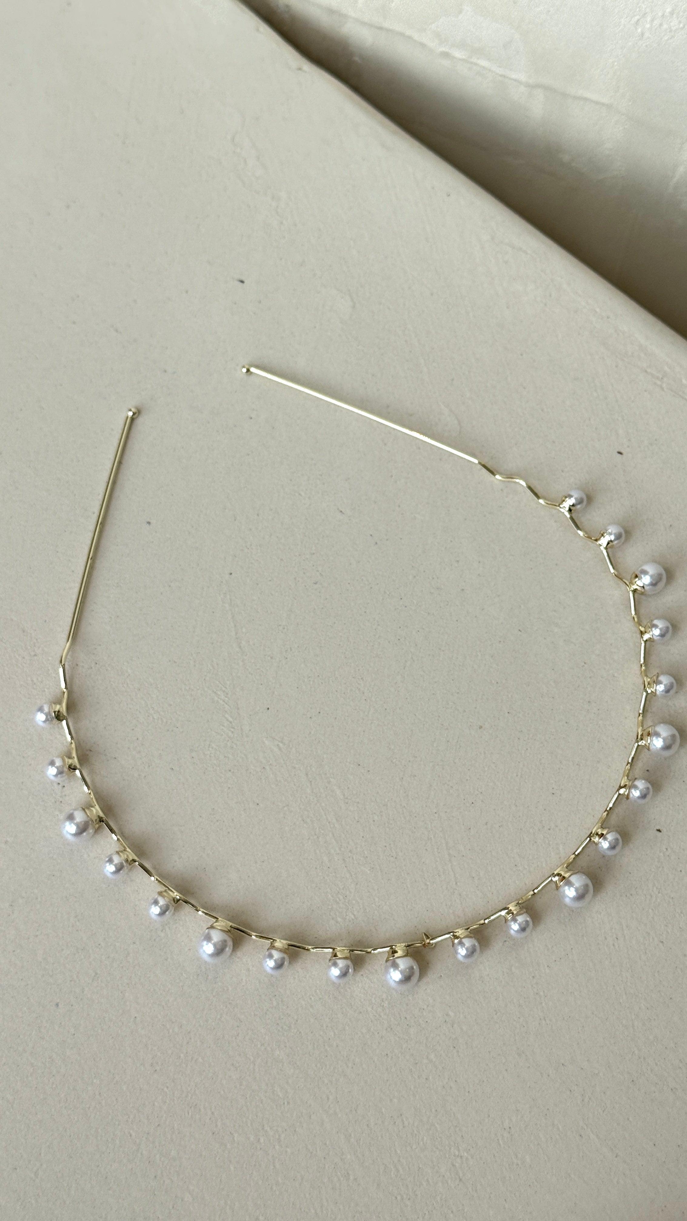 Isla Dainty Pearl Statement Headband - White