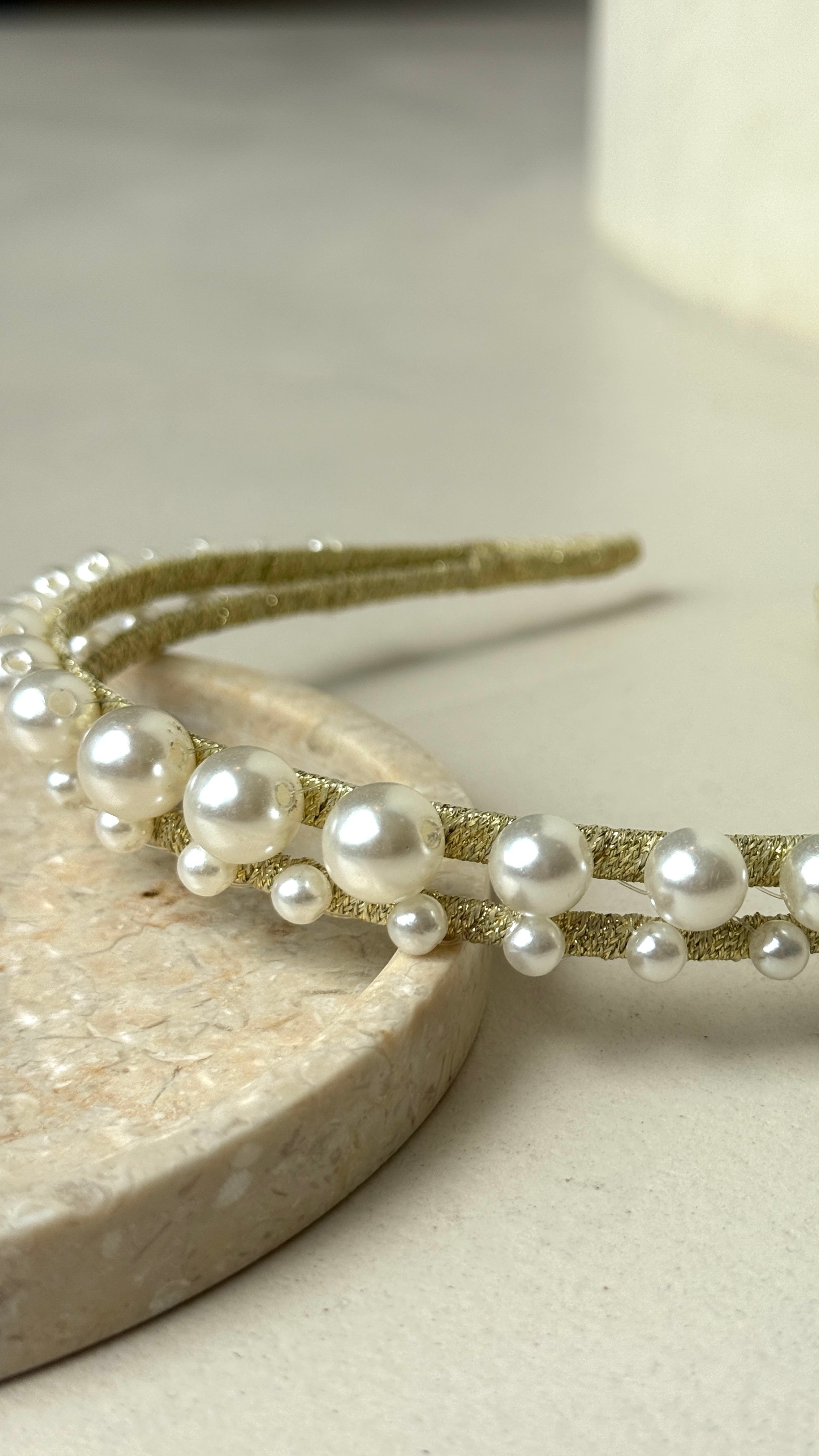 Diva Pearl Statement Headband - Pearl