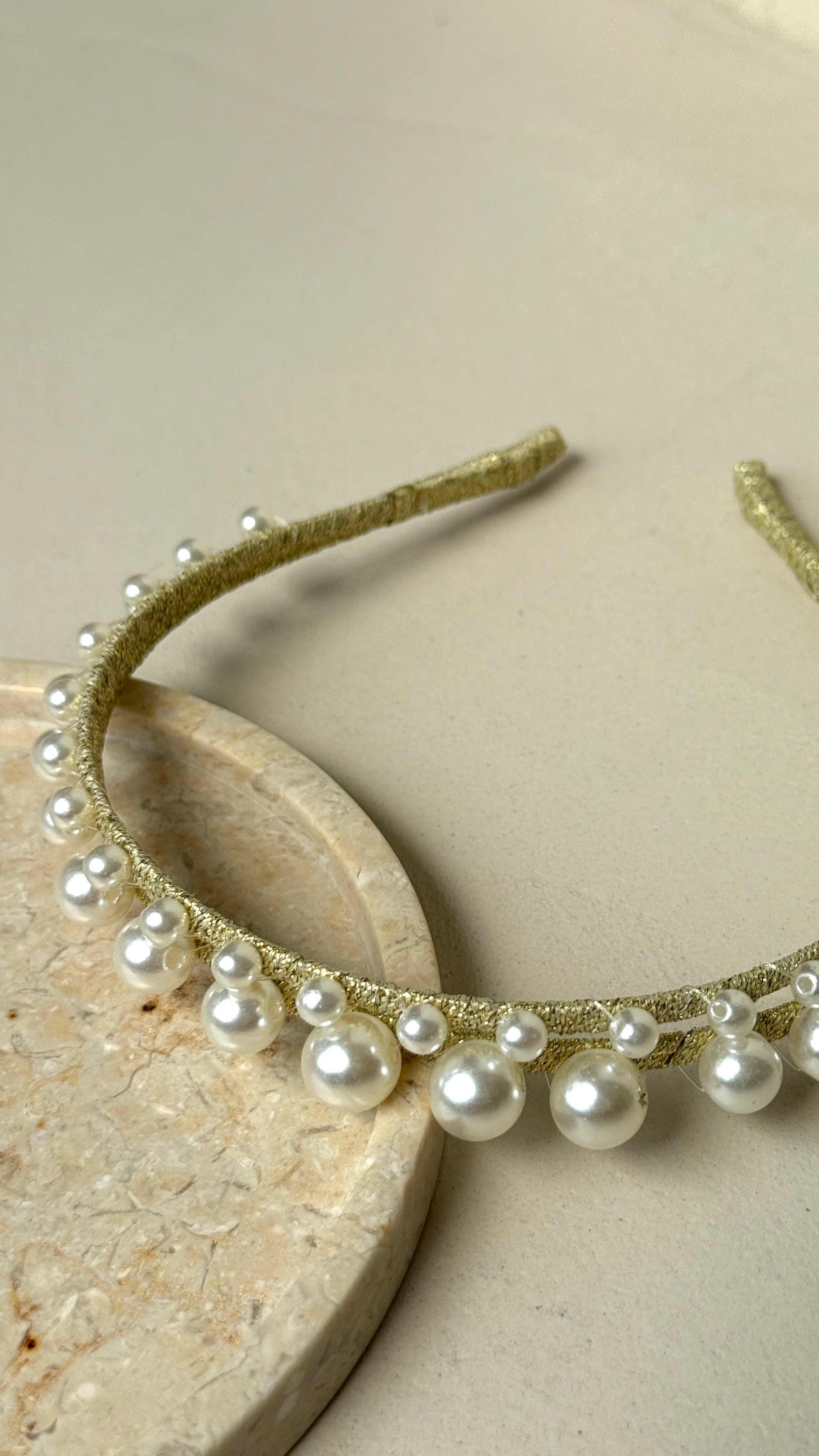 Diva Pearl Statement Headband - Pearl