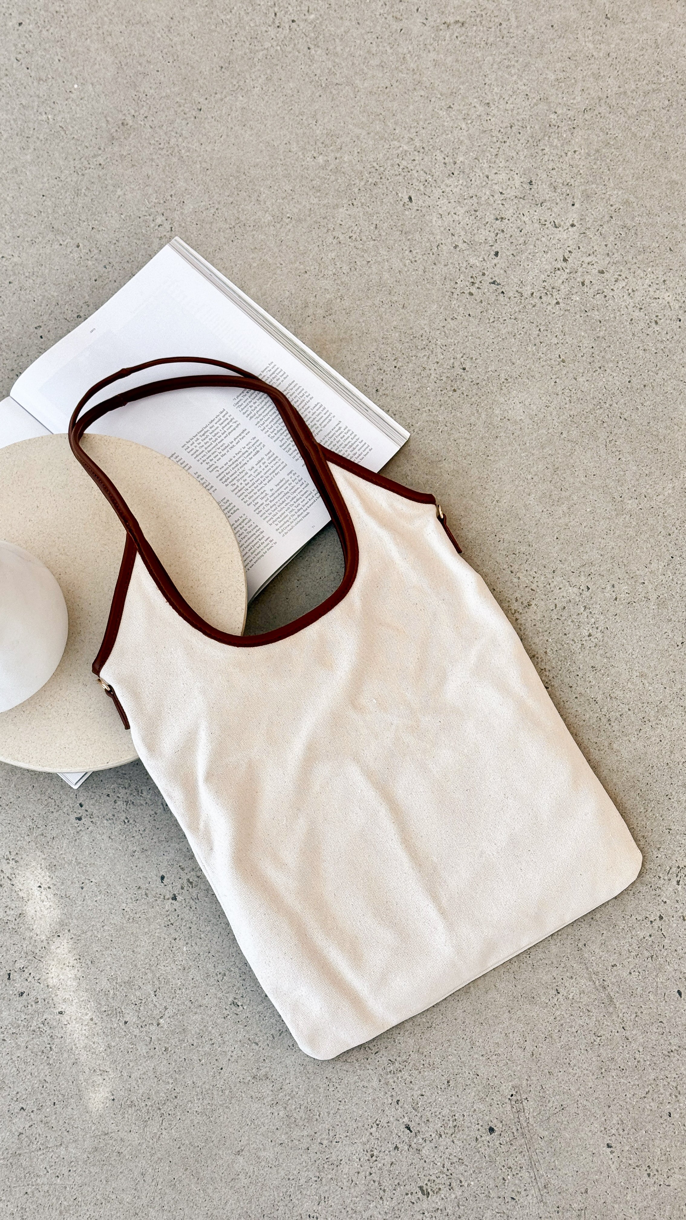 Isobel Shoulder Bag - Natural Linen
