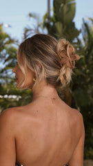 Hibiscus Matte Flower Claw Clip - Tan